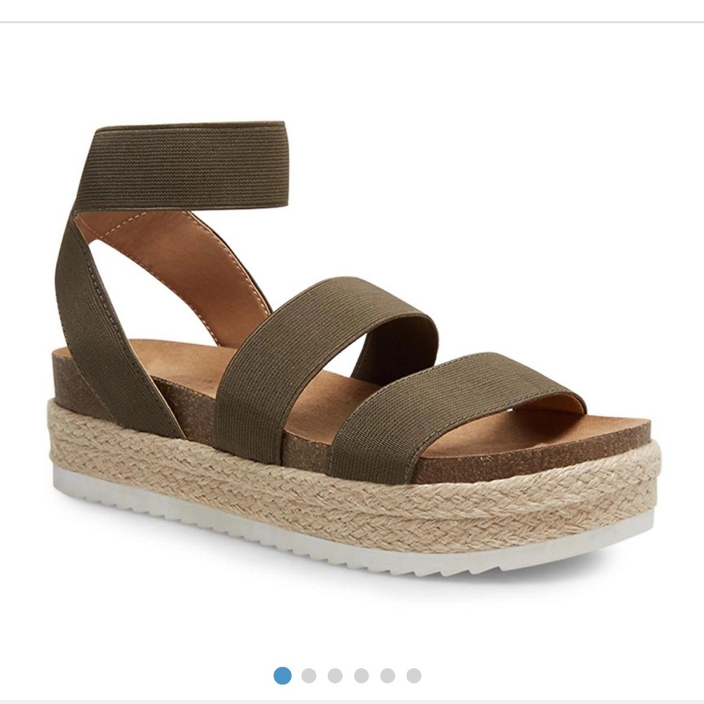 New Directions NWOT Olive / Green Angel Sport Platform Sandals Size 7.5
